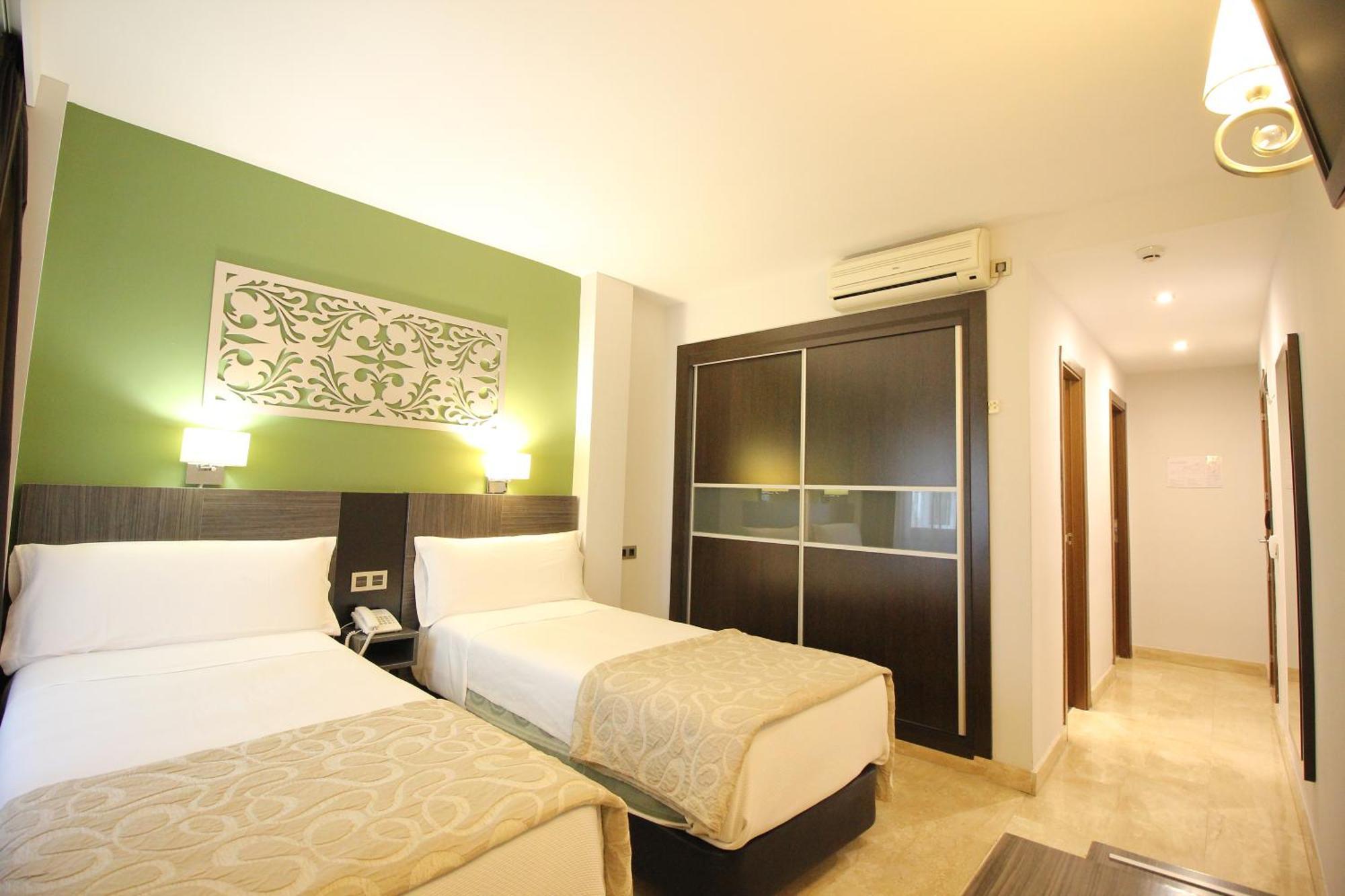 Venecia Hotel 3*