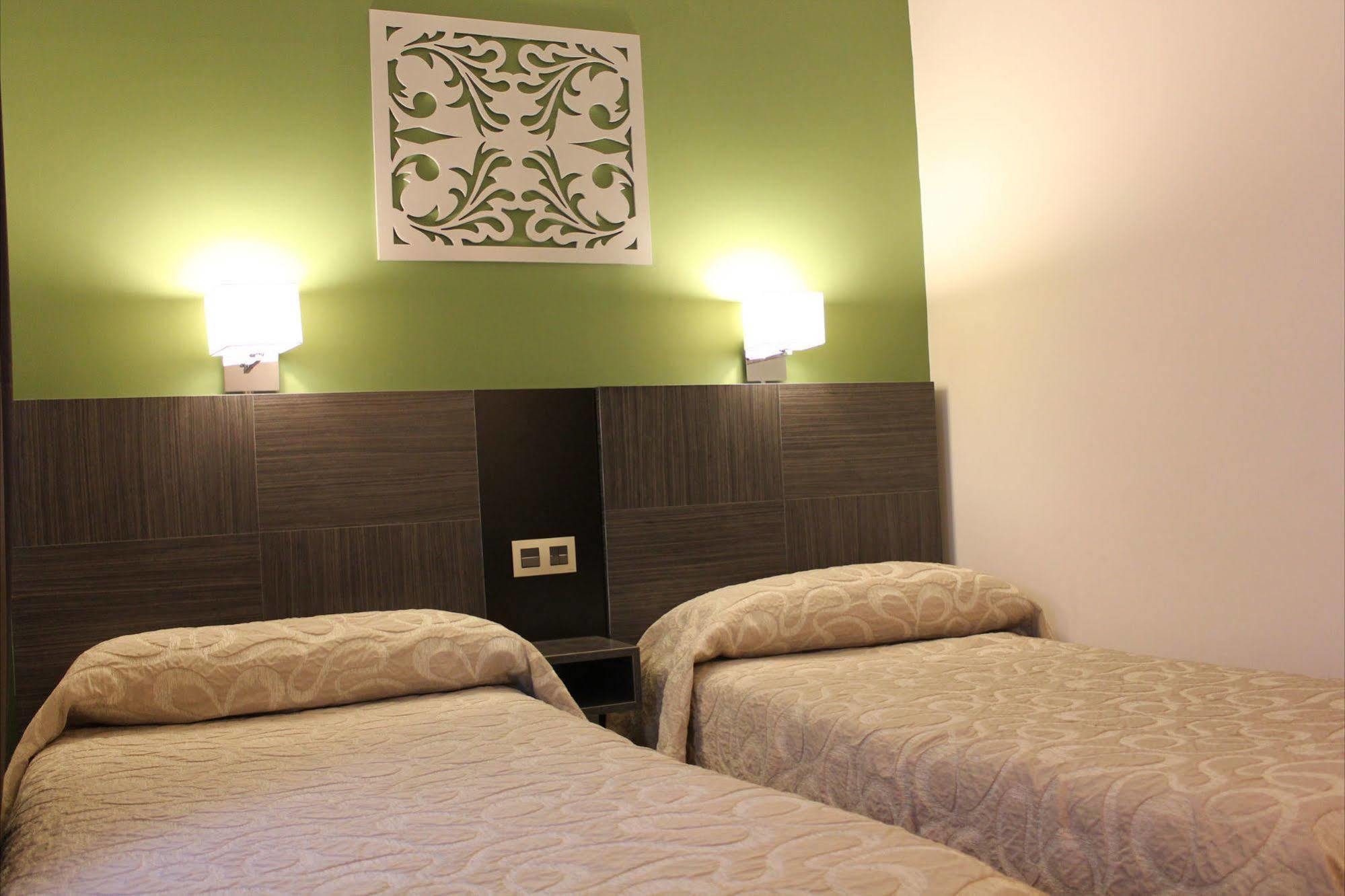 Hotel Venecia 3*